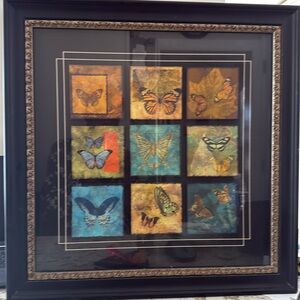Beautiful butterfly wall art 21’H X 21’W
